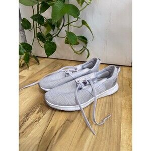 New Balance Lightweight Gray Lace-Up Sneakers – Women’s 8.5